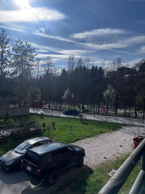Apartman Pionirska Dolina Сараево Екстериор снимка