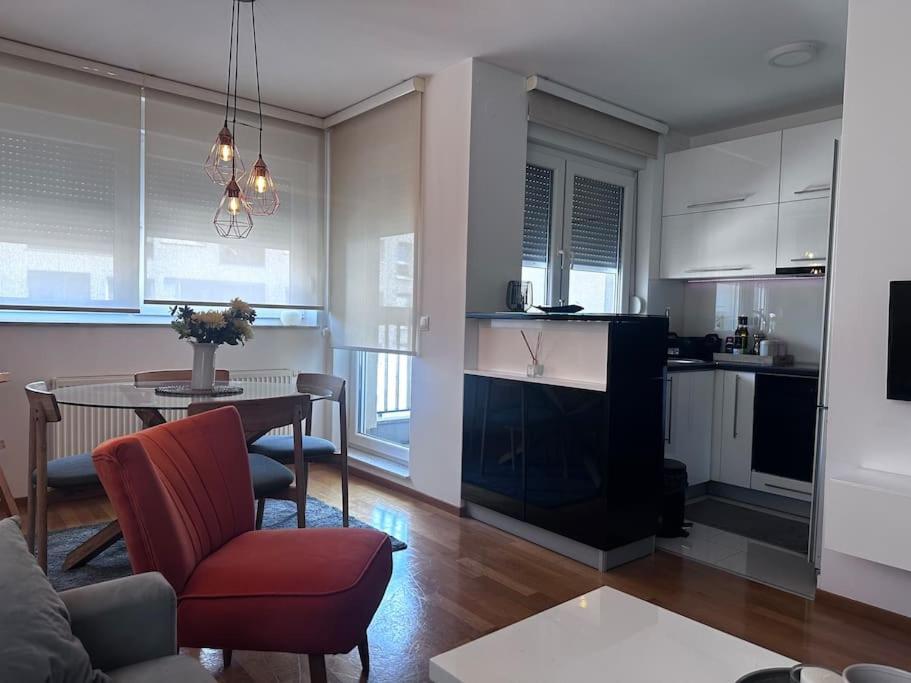 Apartman Pionirska Dolina Сараево Екстериор снимка